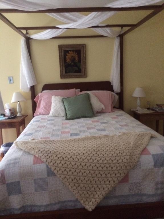 Joy House B And B Dennisport Ruang foto